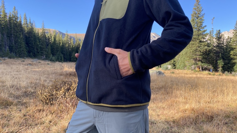 Performanstan Konfora: QIYI Giyim Köprüleri Spor Giyim ve Günlük Giyim